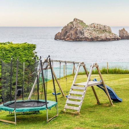 Spacious House With Sea View In Liencres + Jacuzzi Eksteriør billede